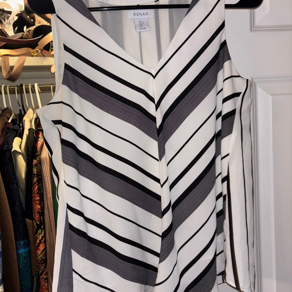 Black and white blouse